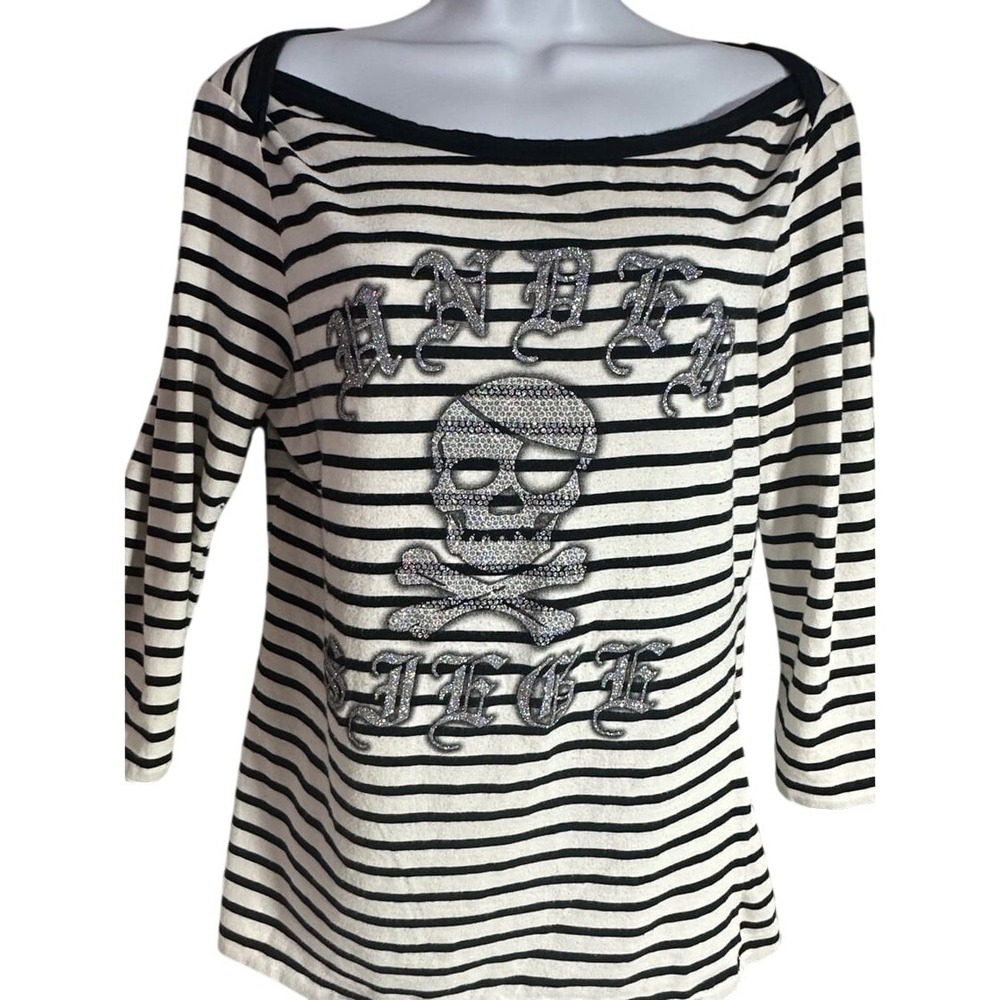 INC international concepts, Skull pirate Under Siege  Large - Goth/ Pirate